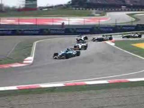 Start of First GP2 Race at the 2008 Spanish Grand Prix