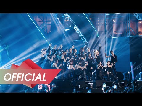 BÍCH PHƯƠNG - Đi Đu Đưa Đi (Live at Asia Artist Awards 2019)