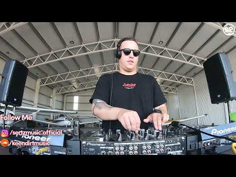 Avicii ft. Aloe Blacc - Wake Me Up (KEVU Festival Mix) @SaberZ Nyíregyháza Liveset