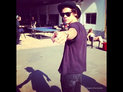 Fangirling Over Harry Styles!