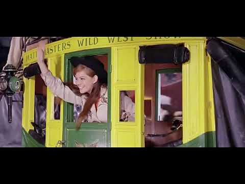 O Mundo do Circo 1964, John Wayne, Rita Hayworth &  Claudia Cardinale, Legendado
