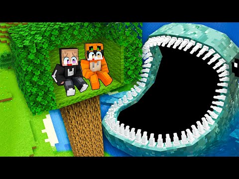 WE MAKE THE MOST SAFE TREE HOUSE FROM THE BLOOP MONSTER ATTACKS IN MINECRAFT!!