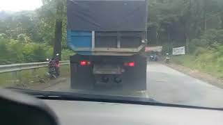 Download lagu Kecelakaan Truk dan Mobil Avanza di Tanjung Sari 25 Mei 2018 mp3