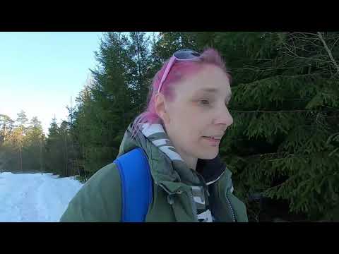 Pestkyrkogården. [Fick indikation på min EMF]