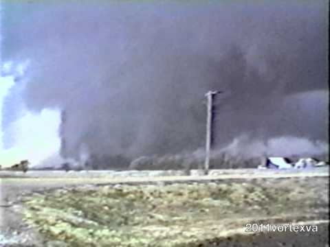 Hesston & Goessel, Kansas Tornados Merging 3-13-1990