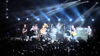 Die Toten Hosen - Sascha ...ein aufrechter Deutscher - Live in Munich [HD] (11 Jun 2013) HD