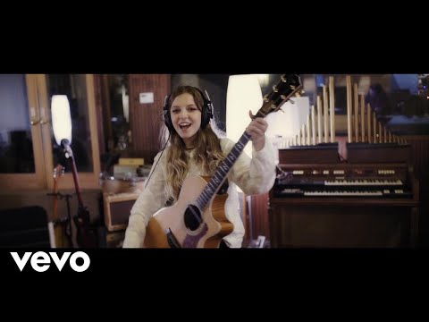 Jade Bird - I've Been Everywhere (Johnny Cash Cover)