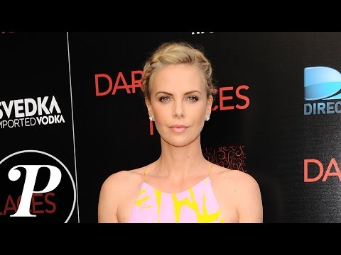 Charlize Theron ravissante pour la première Dark Places