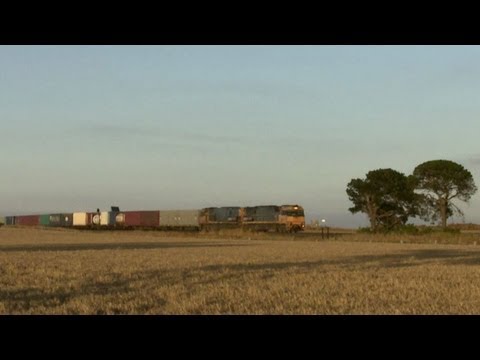 Pacific National Freight Train near Gheringhap - PoathTV Australian Trains & Railways