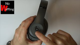 How the Beats Studio 3 Wireless Control Buttons Work for volume and calls