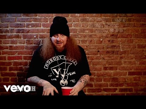 Rittz - I Remember My First Tour Bus Was Infested With Cockroaches (247HH Wild Tour Story)