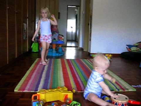 Dancing Queen & the Little Drummer Boy