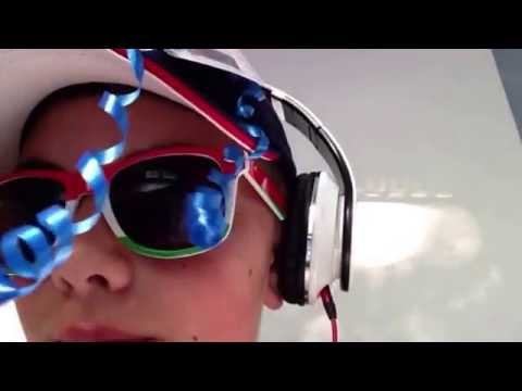 FCB FAN RASTET AUS!!!!!