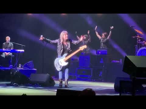 Stumblin’ in - Suzi Quatro- Royal Albert Hall - 20/04/22