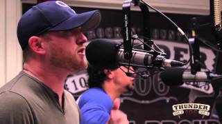 Cole Swindell performs &#39;Hope You Get Lonely Tonight&#39; Live at Thunder 106