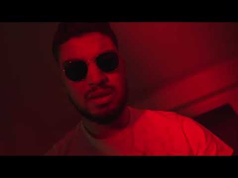 Derecha - Différent I Daymolition