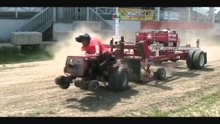 preview picture of video 'Chesterville Lawn Tractor and ATV Pull Part 2'