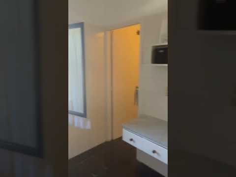 Video de YouTube - Alquiler en Faro con 3 dormitorios y dependencia de servicio