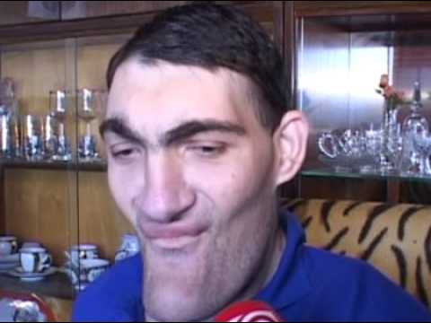 Nejvyšší Čech Tomáš Pustina ztvárnil jednu z důležitých rolí