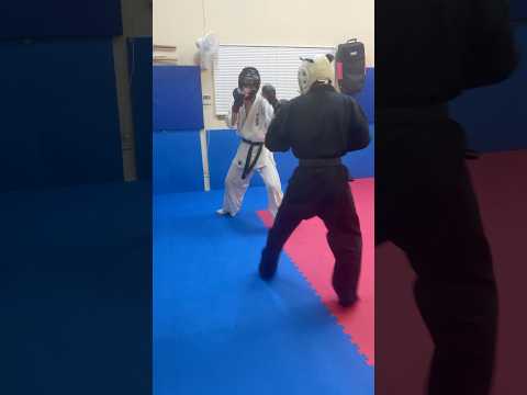 ビジネスマンクラススパーリング #武道塾 #mma #空手 #bjj
