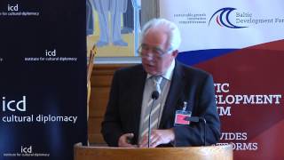 Halldór Ásgrímsson (Vice President of the ICD; Former Prime Minister of Iceland)