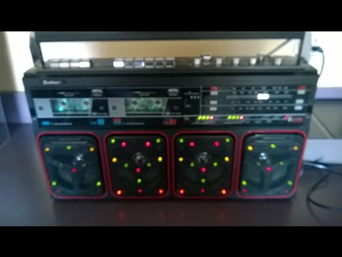 Qualimax MX-5 vintage disco-light boombox ghettoblaster discolite