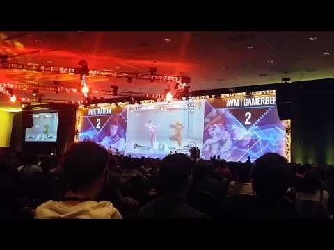 USFIV: Infiltration vs AVM Gamerbee - Last Round - EVO 2015 (Crowd View)