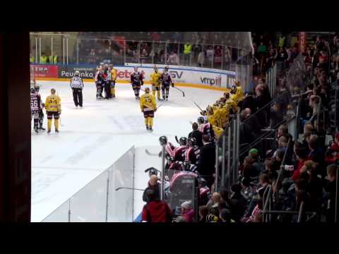 Lätkä lentää feat. epic kazoo guy