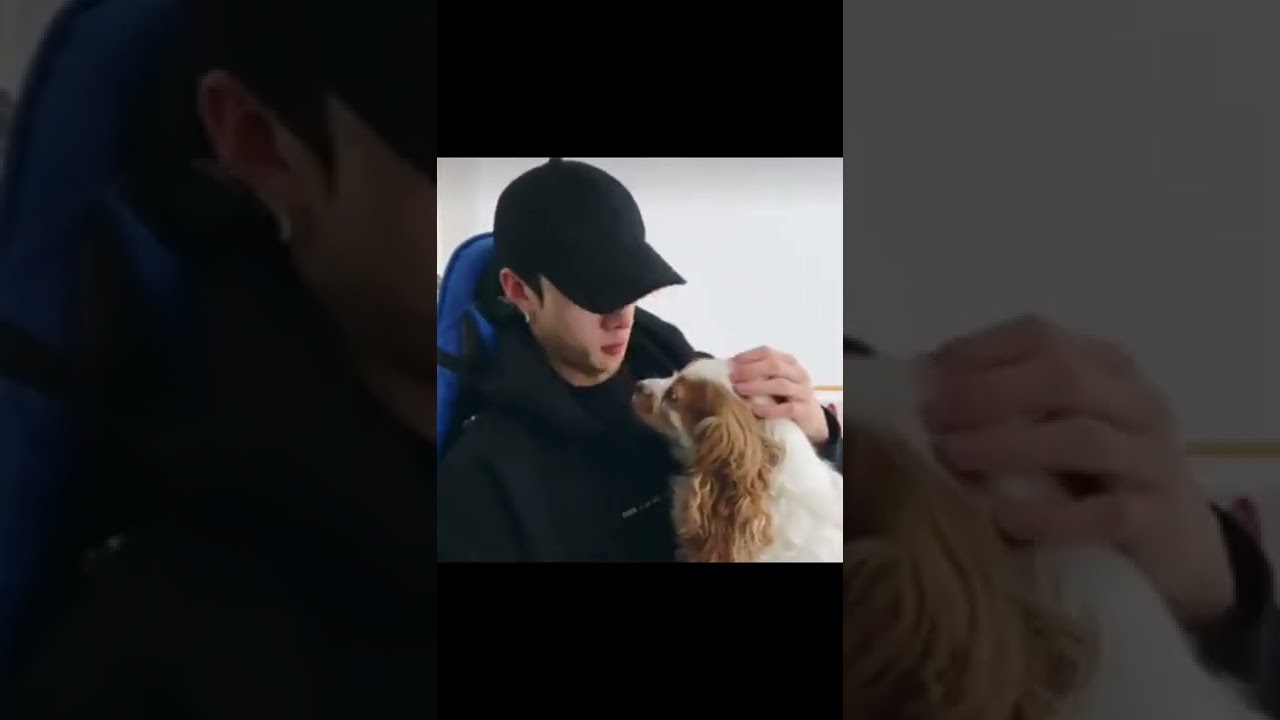 the difference😂😂😂#bangchan #hyunjin #kkami #berry #straykids