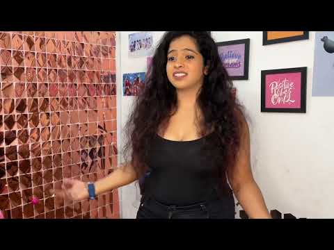 Naz Rose Rose as Mus...