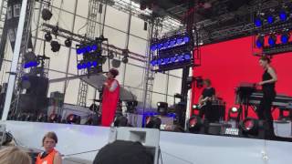 Seinabo Sey - Poetic, live at Roskilde Festival 2015