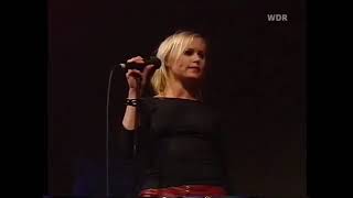 The Cardigans - Do You Believe (live Dusseldorf 1999)