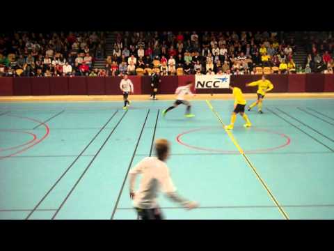 ÖIFC del 72 - G Upsala pressar Maif i finalen