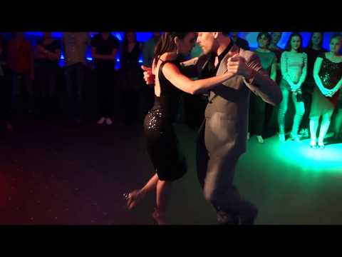 Herlig Tango med Steinar Refsdal & Cyrena Drusine på Salsakompaniet festen.