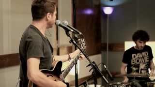 Aun sin poder salir del sueño live 52