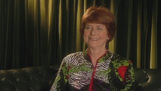 Pam Ayres - Word Perfect Interview (2011)
