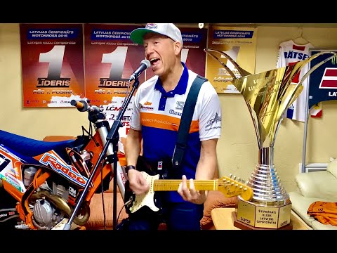 AR VĒJU MATOS- ARVIS SANDERS,  ( Egils Mežs, Roberts Dinters, Kārlis Šteinmanis, Andris Vankovics).