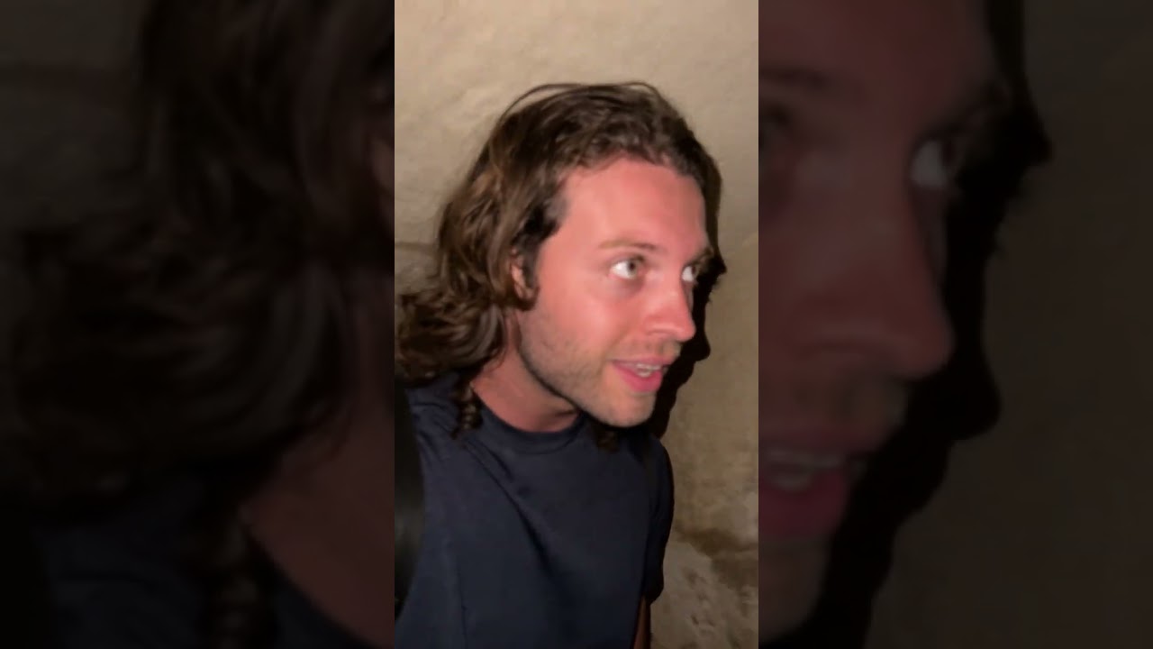 Entrei dentro das pirâmides do Egito