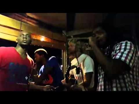 Azman & Simon Pipe live at Good Life Cafe