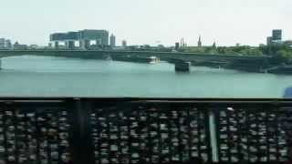 Donna Regina - Lift me up