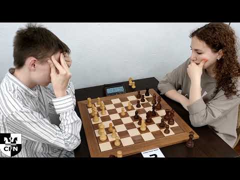 FM M. Gavrilov (1969) vs WIM A. Nur-Mukhametova (1972). Chess Fight Night. CFN. Blitz