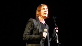 Suzanne Vega - I Never Wear White - Live @ Larcom Theatre