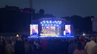 Vernon Kay intro, When Spirits Ruse, Waterfront