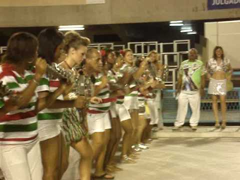 Show da Rainha de bateria Paola Oliveira (Grande Rio)