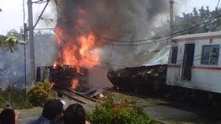 preview picture of video 'Video Kronologi Tabrakan Maut KRL vs Truk Tangki di Bintaro'