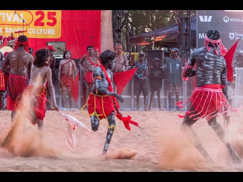Red Flag Dancers at Barunga Festival, 2015 (2)