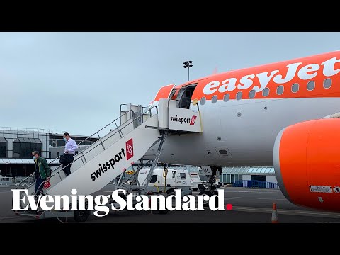 EasyJet flights take off for the first time since coronavirus lockdown