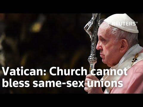 バチカン、教会は同性婚を祝福できないと発表 (Vatican says Church cannot bless same-sex unions)