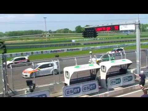 Patrik Nemec na pretekoch na Slovakia Ringu