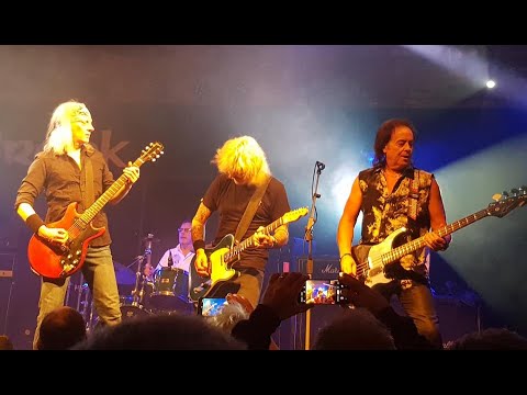 JOHN COGHLAN'S QUO LOCKDOWN